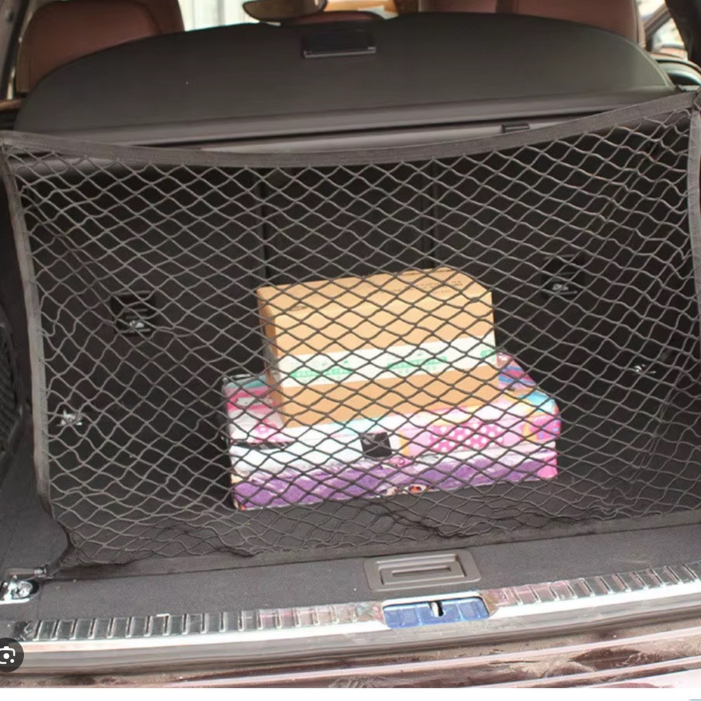 MERCEDES CARGO NET NWT